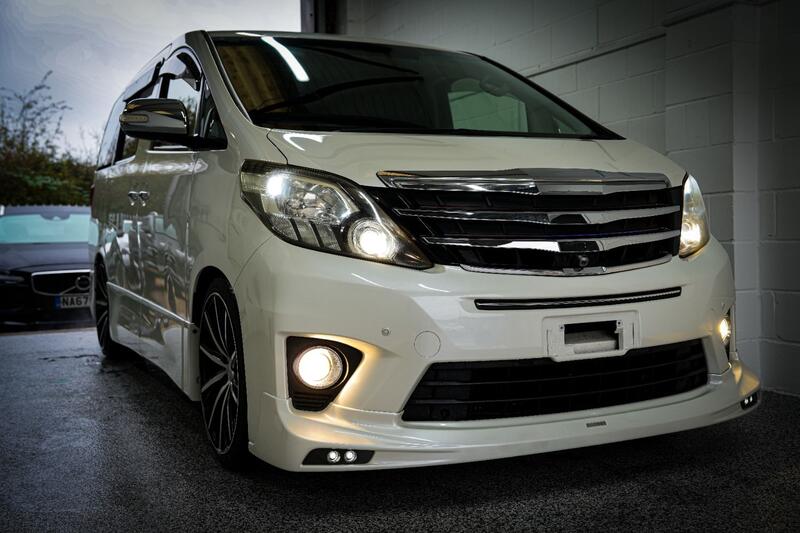 TOYOTA ALPHARD